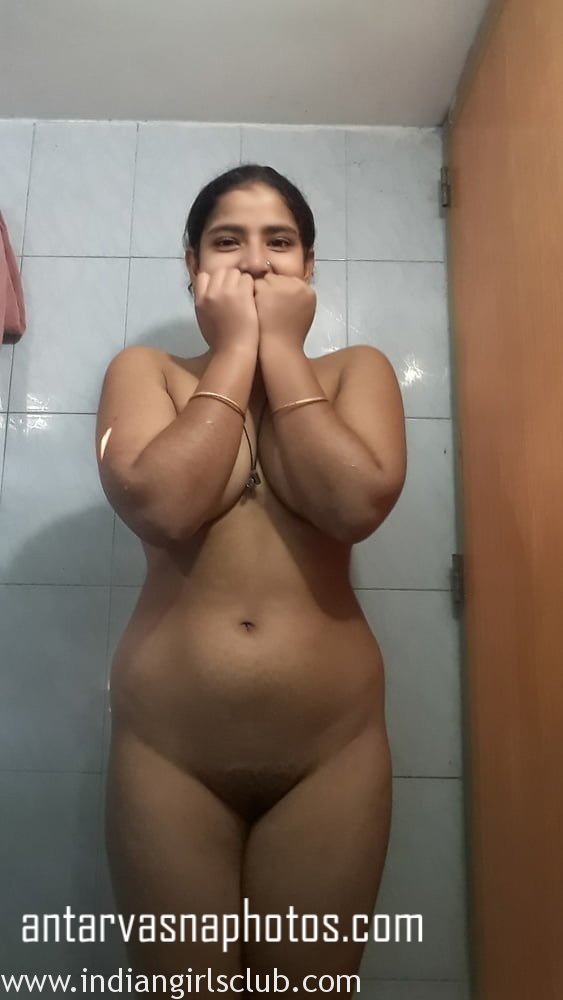 https://www.antarvasnaphotos2.com/wp-content/uploads/2020/03/Rani-bhabhi-ke-tight-boobs.jpg