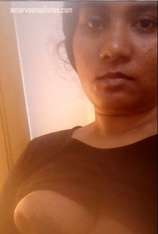 https://www.antarvasnaphotos2.com/wp-content/uploads/2020/04/Poonam-aunty-ki-chuchiyan.jpg