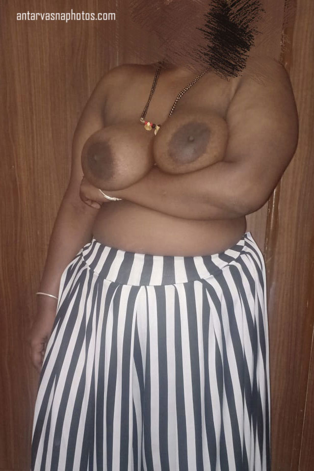 https://www.antarvasnaphotos2.com/wp-content/uploads/2020/05/Priya-didi-ki-big-boobs.jpg