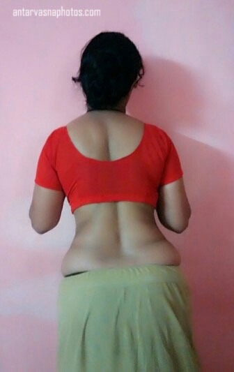 https://www.antarvasnaphotos2.com/wp-content/uploads/2020/06/Sexy-Indian-bhabhi-Pari.jpg