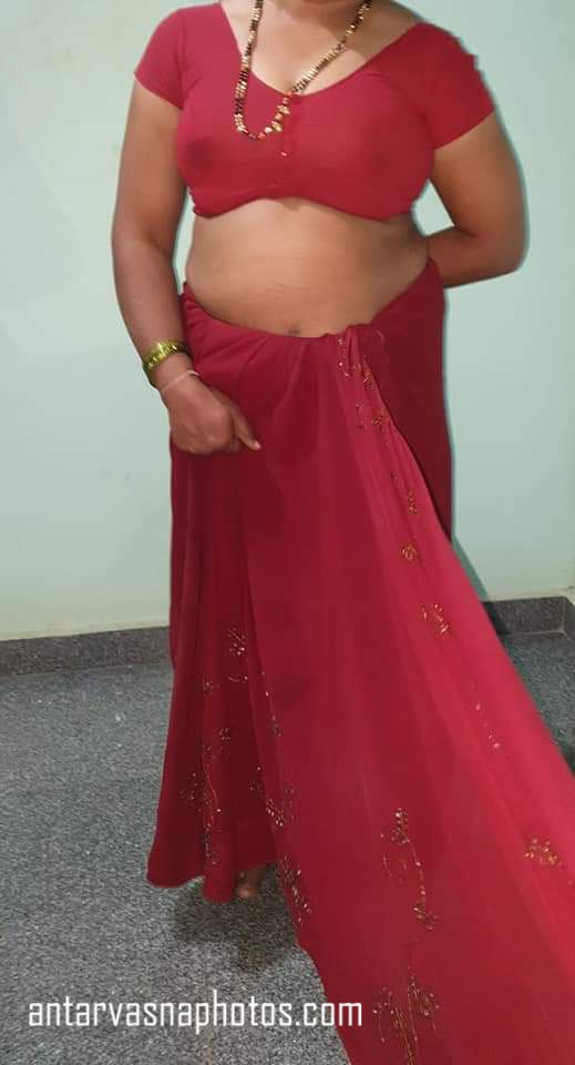 https://www.antarvasnaphotos2.com/wp-content/uploads/2020/06/Sexy-Kanika-bhabhi.jpg