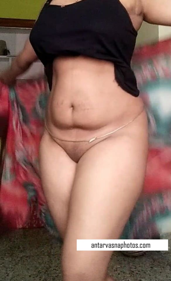 https://www.antarvasnaphotos2.com/wp-content/uploads/2020/06/Sexy-Marathi-girl-Pushpa-ki-hot-photos.jpg