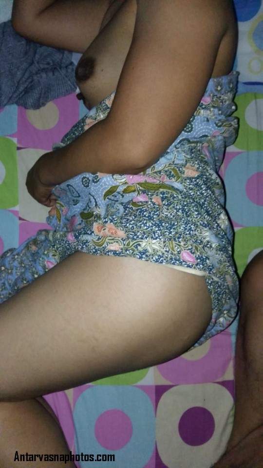 https://www.antarvasnaphotos2.com/wp-content/uploads/2020/06/bhabhi-ki-gaand-aur-boobs.jpg