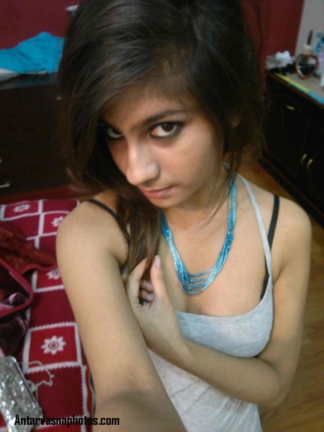 https://www.antarvasnaphotos2.com/wp-content/uploads/2020/06/garima-ki-sexy-selfie.jpg