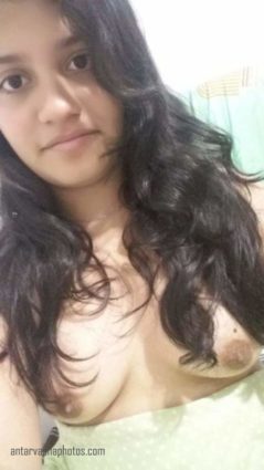 virgin desi teen sexy smile