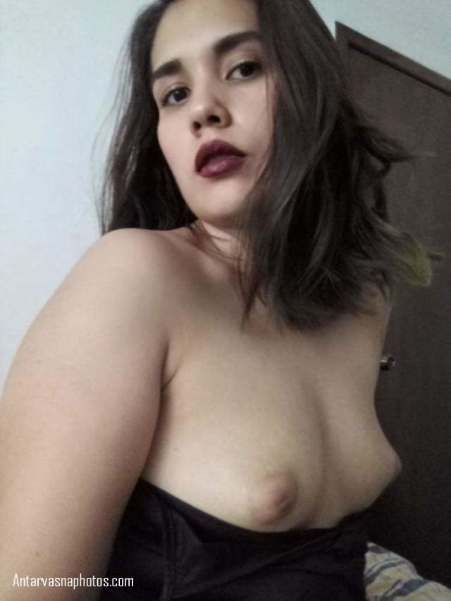 https://www.antarvasnaphotos2.com/wp-content/uploads/2020/07/indian-girl-sabana-ke-sexy-boobs.jpg