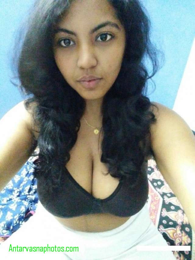 https://www.antarvasnaphotos2.com/wp-content/uploads/2020/08/bf-ke-liye-sexy-selfie.jpg