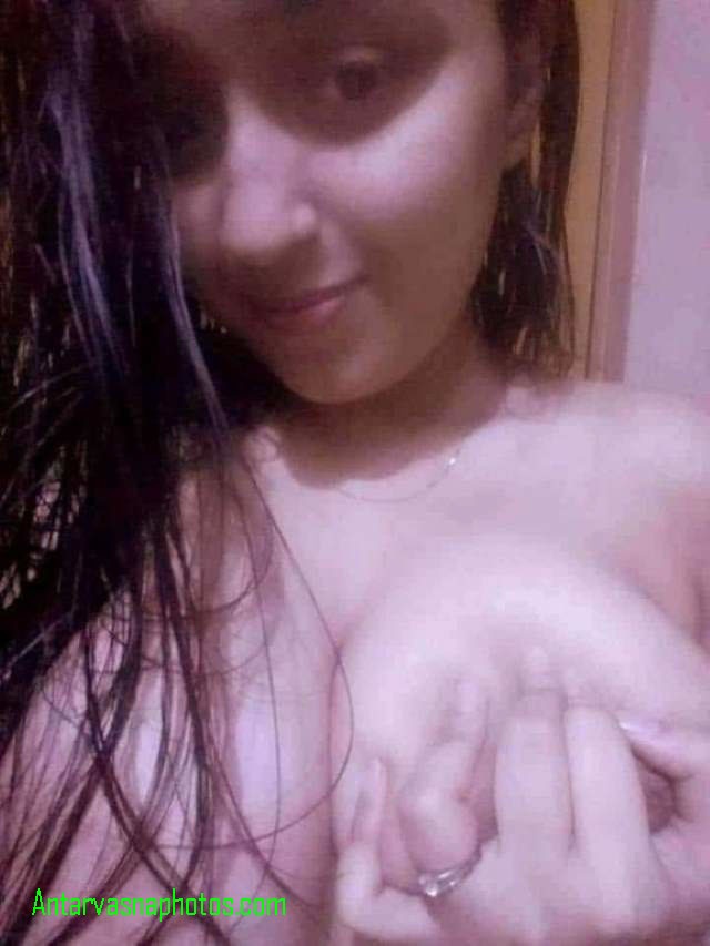 https://www.antarvasnaphotos2.com/wp-content/uploads/2020/08/big-boobs-dabati-babe.jpg