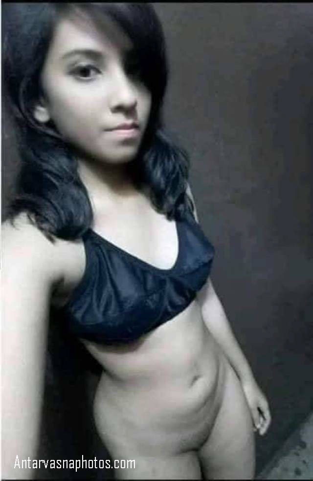 https://www.antarvasnaphotos2.com/wp-content/uploads/2020/08/kali-bra-me-hot-teen-komal.jpg