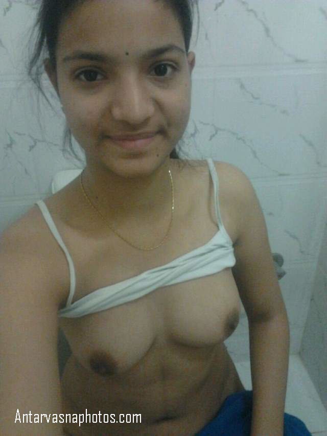 https://www.antarvasnaphotos2.com/wp-content/uploads/2020/09/desi-girl-bathroom-me-bra-hatati.jpg