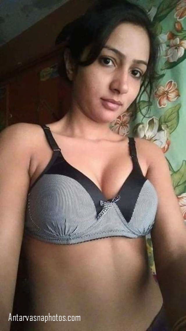 https://www.antarvasnaphotos2.com/wp-content/uploads/2020/09/girl-in-new-bra.jpg