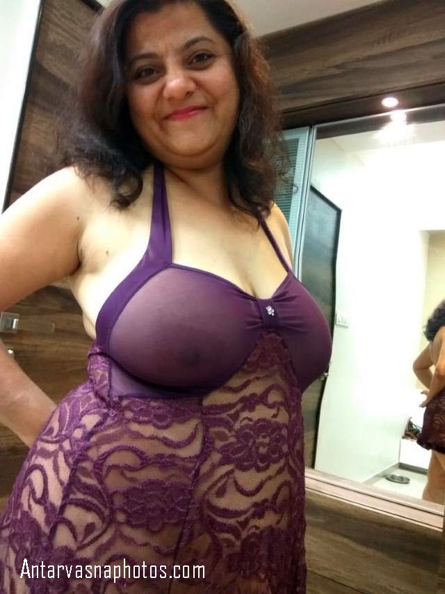 https://www.antarvasnaphotos2.com/wp-content/uploads/2020/09/sexy-aunty-ke-hot-nighty-me.jpg