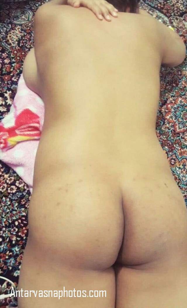 https://www.antarvasnaphotos2.com/wp-content/uploads/2020/10/indian-bhabhi-ki-big-gaand.jpg