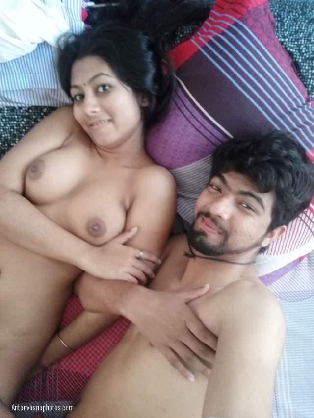 https://www.antarvasnaphotos2.com/wp-content/uploads/2020/10/sexy-indian-teen-honeymoon-photo.jpg