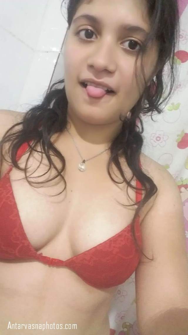 https://www.antarvasnaphotos2.com/wp-content/uploads/2020/10/sexy-indian-teen-jeebh-nikali.jpg