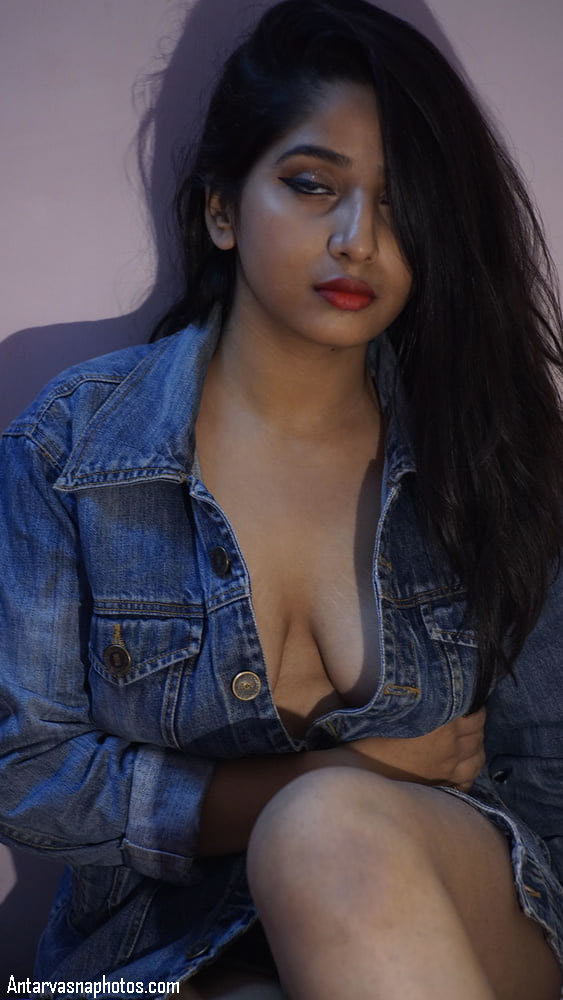 https://www.antarvasnaphotos2.com/wp-content/uploads/2020/10/sexy-nashili-aakhon-wali-desi-girl.jpg