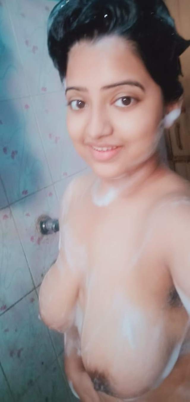 https://www.antarvasnaphotos2.com/wp-content/uploads/2020/11/big-melons-wali-indian-teen-ki-nude-photo.jpg