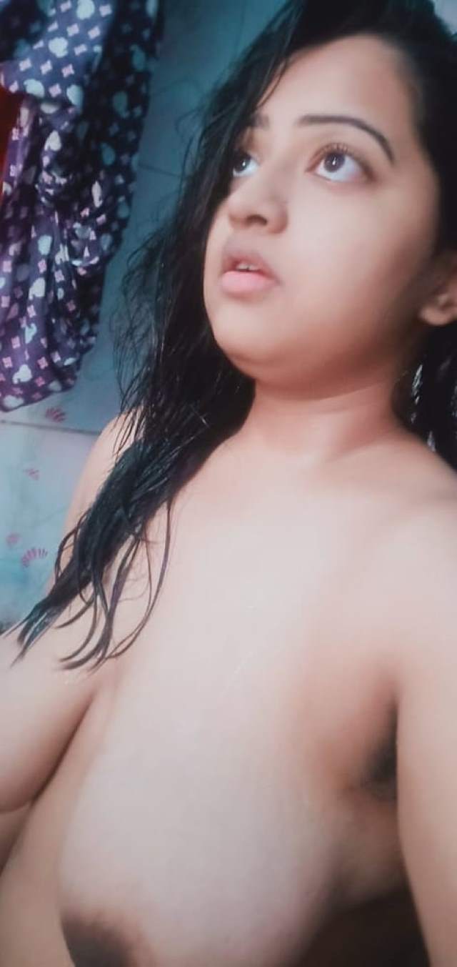 https://www.antarvasnaphotos2.com/wp-content/uploads/2020/11/hot-big-boobs-wali-babe.jpg