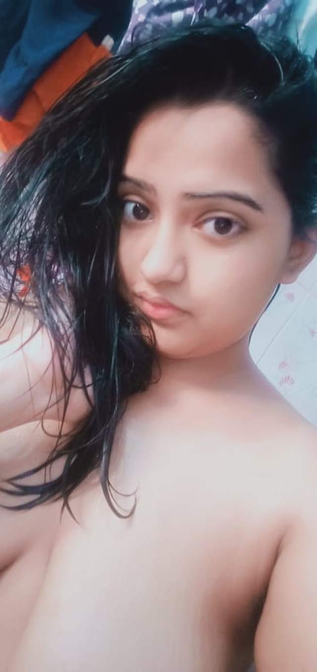 https://www.antarvasnaphotos2.com/wp-content/uploads/2020/11/indian-teen-ki-hot-nude-photos.jpg