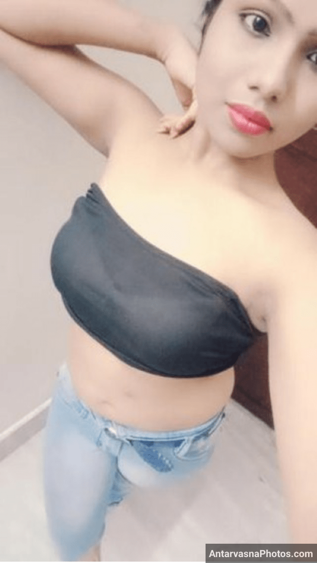 https://www.antarvasnaphotos2.com/wp-content/uploads/2020/12/black-bra-me-Indian-girl-ki-desi-boobs-pic.png