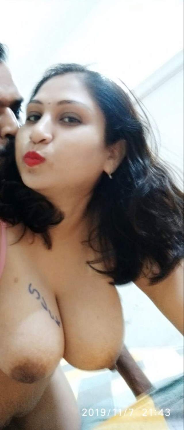 https://www.antarvasnaphotos2.com/wp-content/uploads/2020/12/doggy-style-me-gaand-marwati-punjabi-bhabhi.jpg