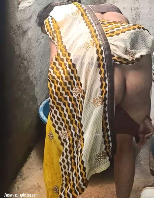 https://www.antarvasnaphotos2.com/wp-content/uploads/2020/12/jhuk-kar-panty-pahanti-bhabhi.jpg