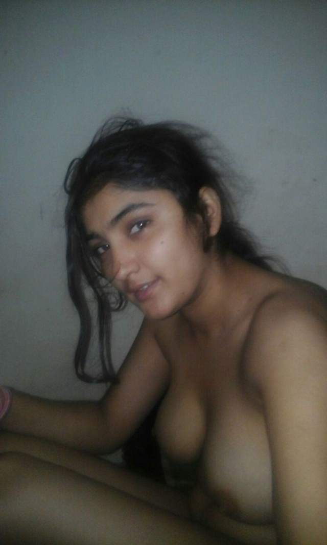 https://www.antarvasnaphotos2.com/wp-content/uploads/2020/12/nude-indian-girls-ki-chuchi-ki-pic.jpg