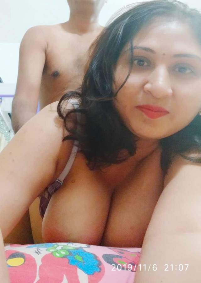 https://www.antarvasnaphotos2.com/wp-content/uploads/2020/12/punjabi-bhabhi-anal-sex-photo.jpg