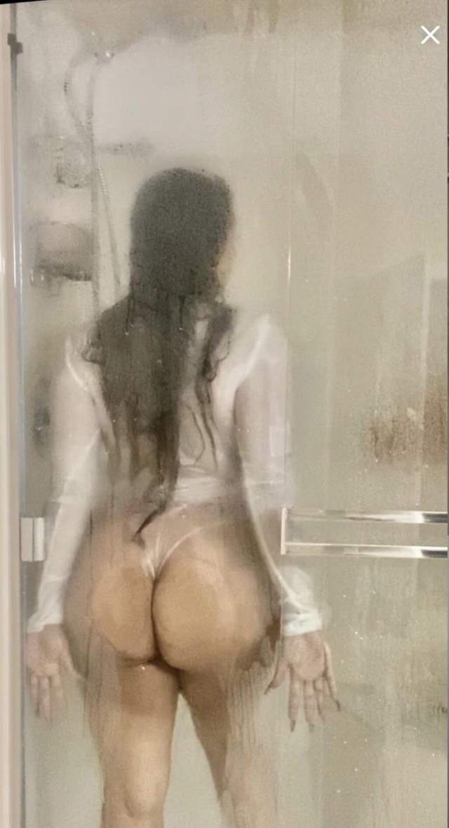 https://www.antarvasnaphotos2.com/wp-content/uploads/2020/12/shower-me-gili-ass-ki-desi-xxx-photo.jpg