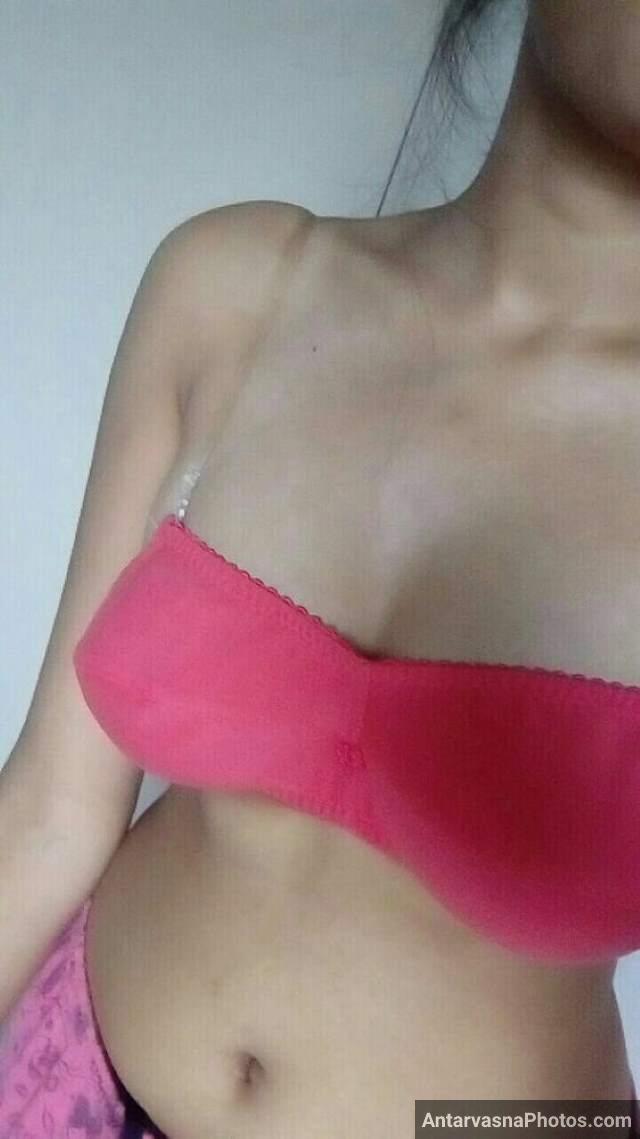 https://www.antarvasnaphotos2.com/wp-content/uploads/2021/01/Indain-bhabhi-tight-boobs-in-bra.jpg