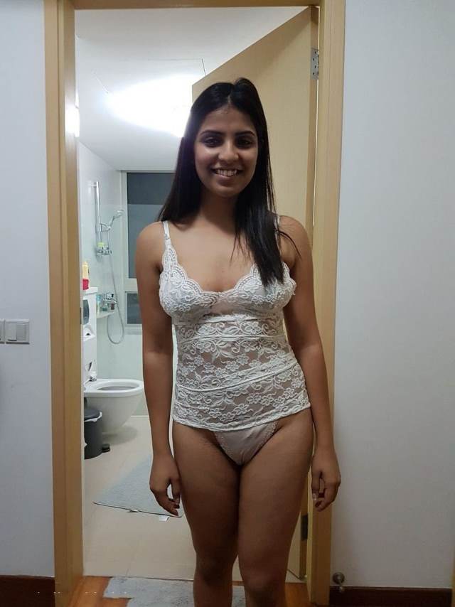 https://www.antarvasnaphotos2.com/wp-content/uploads/2021/01/boyfriend-se-chudai-ke-baad-hot-pose-deti-girl.jpg