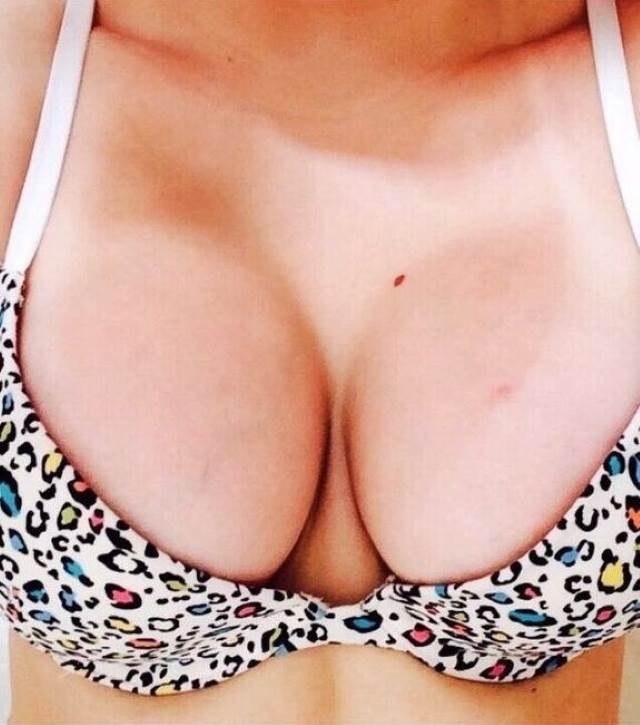 https://www.antarvasnaphotos2.com/wp-content/uploads/2021/01/new-bra-me-tight-boobs-ki-pic.jpg