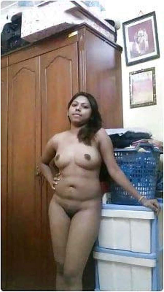 https://www.antarvasnaphotos2.com/wp-content/uploads/2021/01/nude-ho-hot-girls-desi-porn-pics-pose-deti.jpg