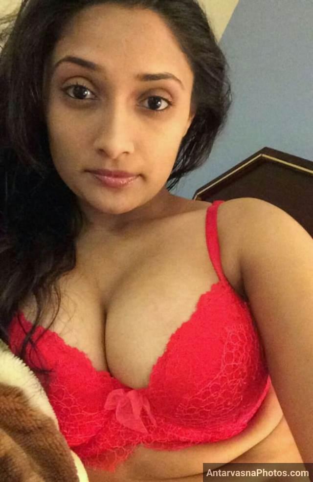 https://www.antarvasnaphotos2.com/wp-content/uploads/2021/02/Chuchi-ki-photos-click-ki-new-red-hot-bra-me-Antarvasna.jpg