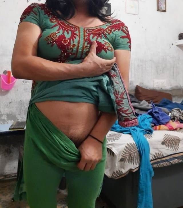 https://www.antarvasnaphotos2.com/wp-content/uploads/2021/02/Hot-bhabhi-teasing-hairy-pussy-photos-Antarvasna-photos.jpg