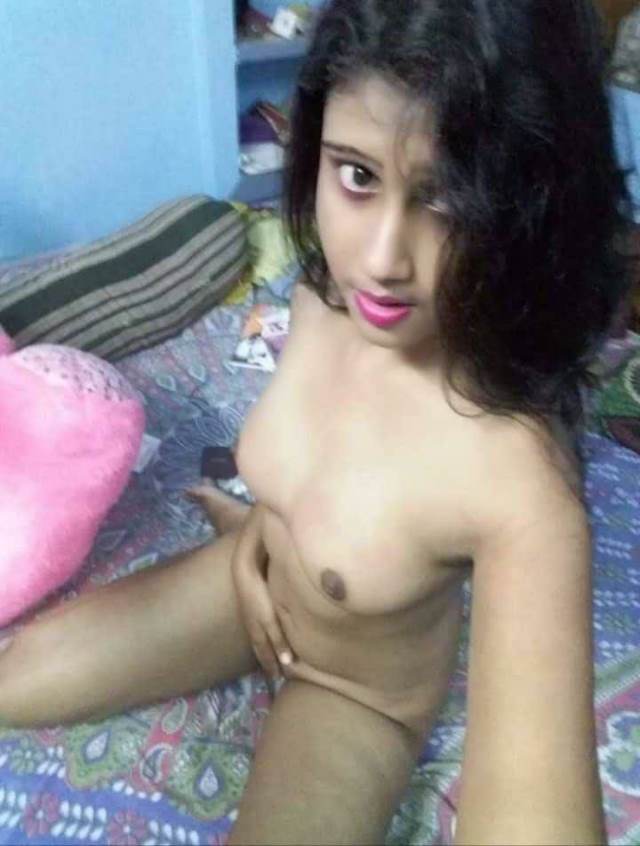 https://www.antarvasnaphotos2.com/wp-content/uploads/2021/02/Nude-desi-girl-ke-pussy-fingering-photos-–-Indian-xxx-photos.jpg