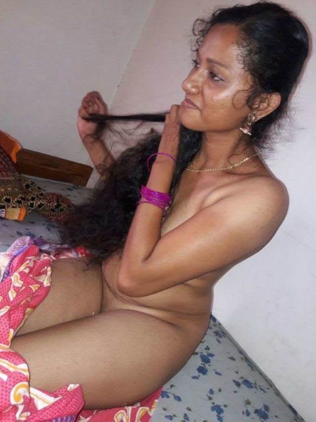 https://www.antarvasnaphotos2.com/wp-content/uploads/2021/02/Sexy-Naked-Andhra-Girl-Pics-ready-for-chudai.jpg