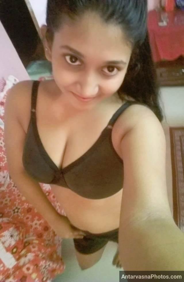 https://www.antarvasnaphotos2.com/wp-content/uploads/2021/02/black-bra-me-big-firm-tits-dikhati-hot-indian-girl.jpg