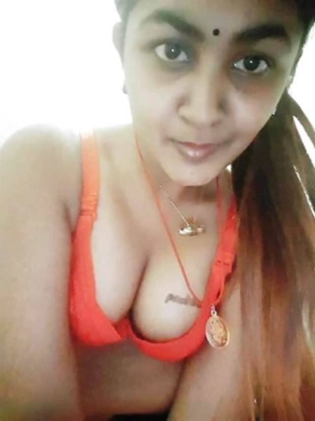 https://www.antarvasnaphotos2.com/wp-content/uploads/2021/02/indian-girl-hot-nude-desi-nude-photos.jpg