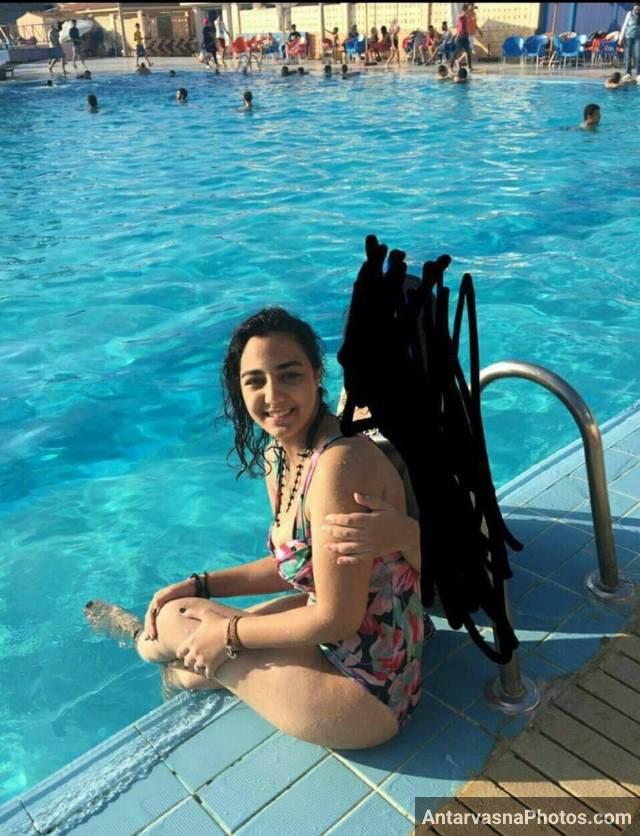 https://www.antarvasnaphotos2.com/wp-content/uploads/2021/02/pool-me-masti-karti-hot-ruby-ki-sexy-smile.jpg