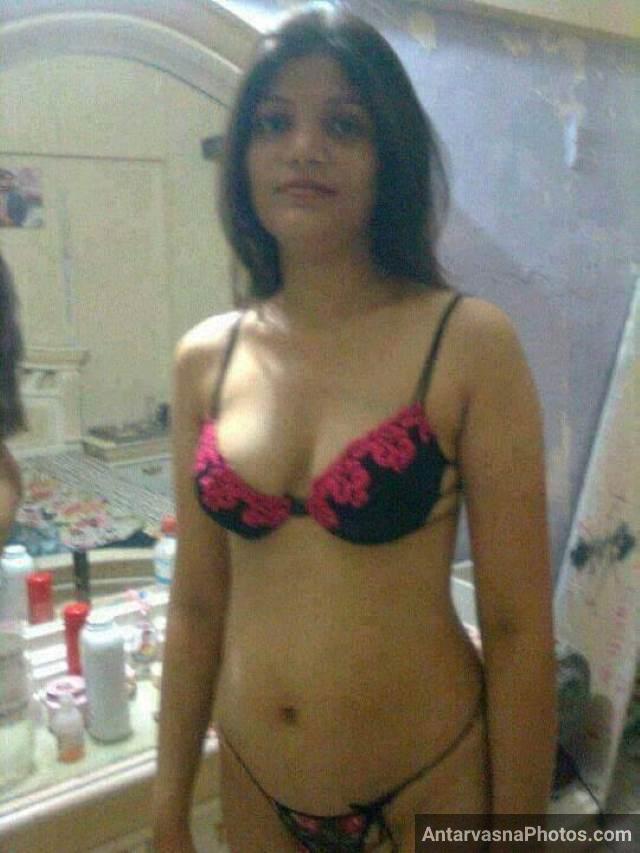 https://www.antarvasnaphotos2.com/wp-content/uploads/2021/02/sexy-indian-babe-new-bra-panty-me-chudne-ko-taiyar.jpg