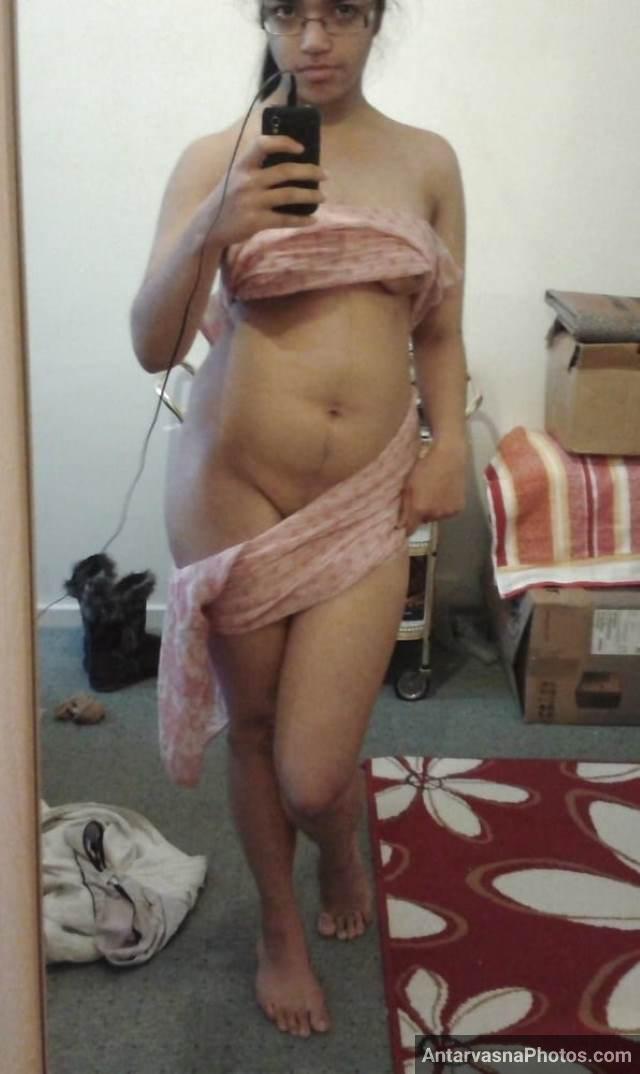 https://www.antarvasnaphotos2.com/wp-content/uploads/2021/03/Big-boobs-pussy-pics-click-karti-nude-hot-aunty.jpg