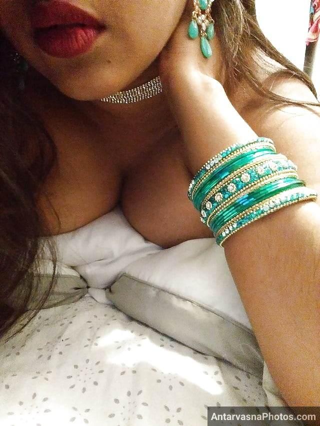 https://www.antarvasnaphotos2.com/wp-content/uploads/2021/03/bed-me-nude-leti-bhabhi-ke-big-boobs-aur-red-hot-lips.jpg