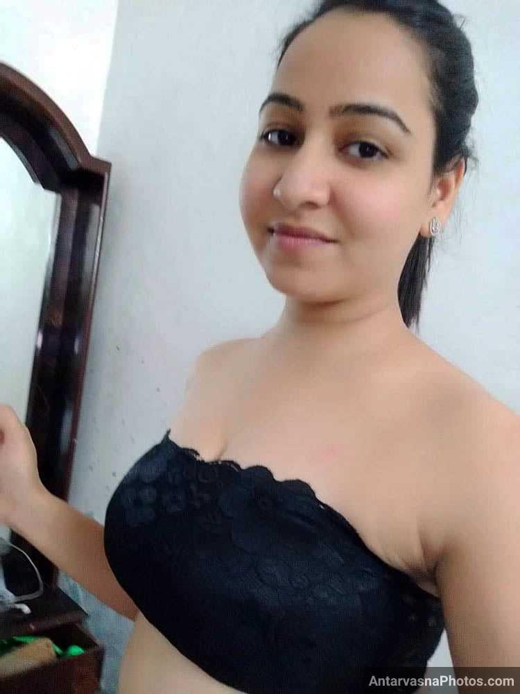 https://www.antarvasnaphotos2.com/wp-content/uploads/2021/06/kanpur-bhabhi-badi-chuchiya-wale-pics.jpg