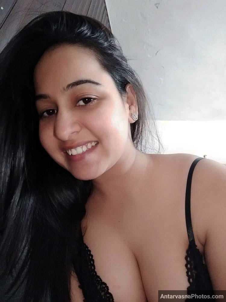 https://www.antarvasnaphotos2.com/wp-content/uploads/2021/06/kanpur-sexy-bhabhi-nidhi-yadaw.jpg