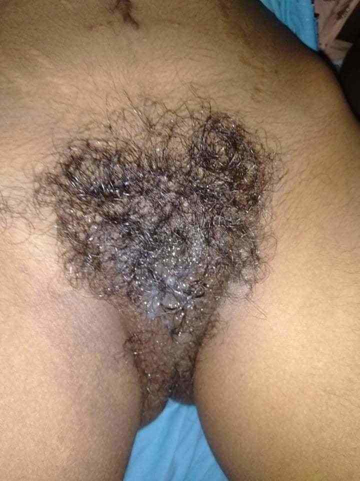 https://www.antarvasnaphotos2.com/wp-content/uploads/2021/07/bhabhi-ki-pyasi-hairy-pussy.jpg