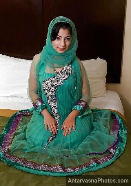 https://www.antarvasnaphotos2.com/wp-content/uploads/2021/07/nadia-ali-traditional-pakistani-muslim-dress.jpg