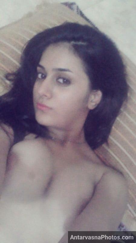 https://www.antarvasnaphotos2.com/wp-content/uploads/2021/08/sexy-indian-amateur-girls-sexy-pics-196.jpg