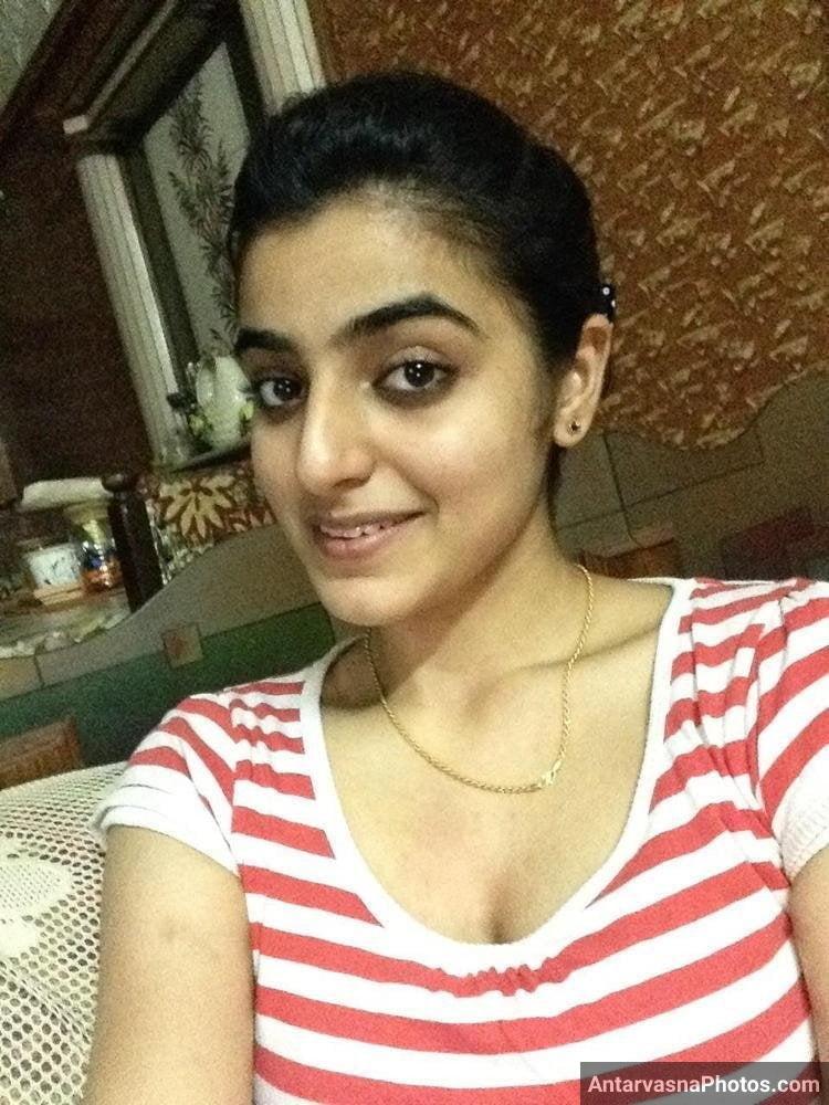 https://www.antarvasnaphotos2.com/wp-content/uploads/2021/08/sexy-indian-amateur-girls-sexy-pics-48.jpg