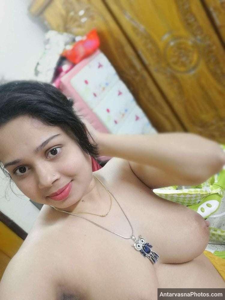 https://www.antarvasnaphotos2.com/wp-content/uploads/2021/08/sexy-marathi-big-boobs-bhabhi-girlfriend-selfies-18.jpg